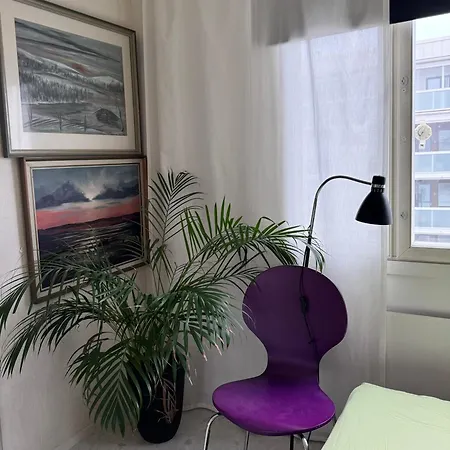 Iso Kolmio Ydinkeskustassa 1-6 Hloe Ilm.parkit Oulu