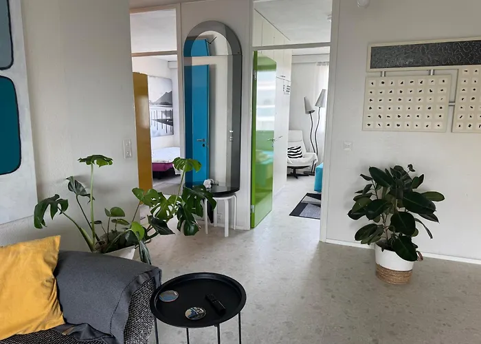 Iso Kolmio Ydinkeskustassa 1-6 Hloe Ilm.parkit アパート オウル